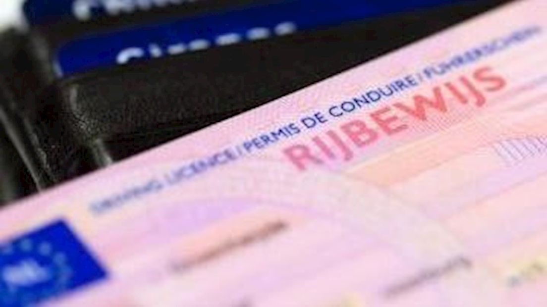 Rijbewijs afgepakt van drankrijder op A1 bij Rijssen