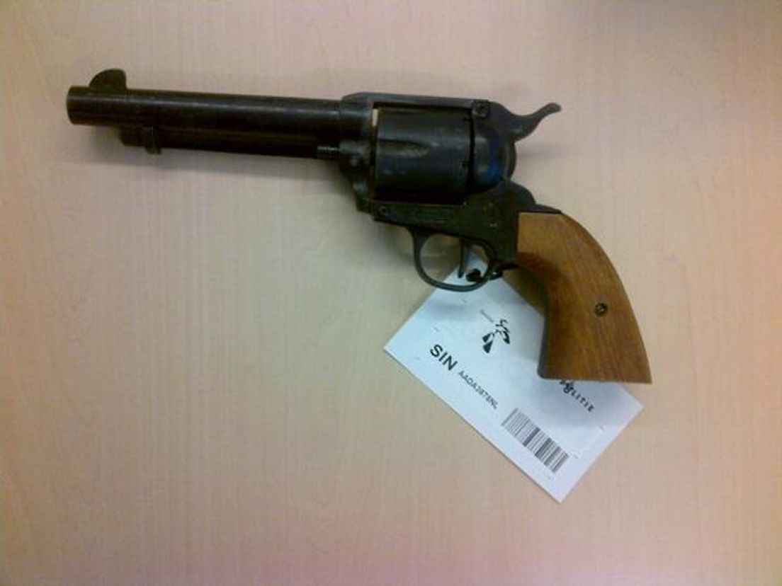 pistool