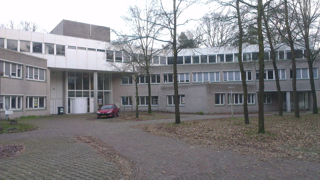 Er komen geen 150 buitenlandse studenten in het voormalige arbeidsbureau