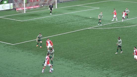 FC Emmen gelijk tegen PEC Zwolle: goal Vlak hoogtepunt