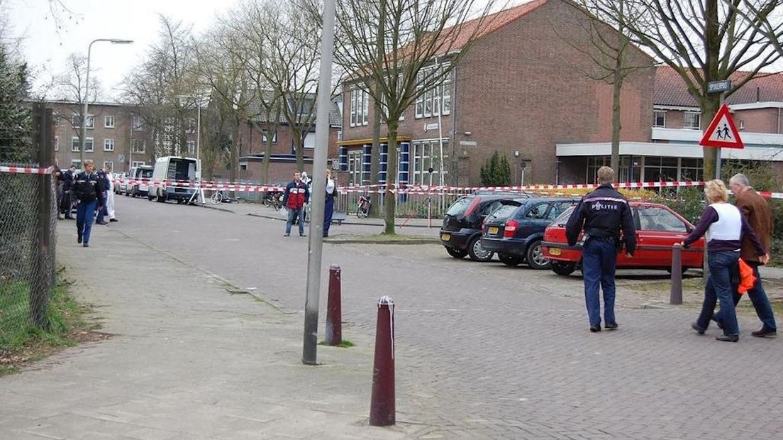 Politieonderzoek na schietpartij bij Sint Lebuïnusschool in 2008