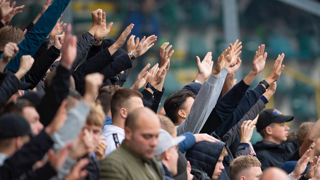 Supporters tegen nieuw tijdstip Eredivisie