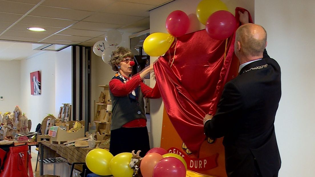 Grijpskerke zamelt 4500 euro in voor goede doel, onder toezicht van Zeeuwse Sien