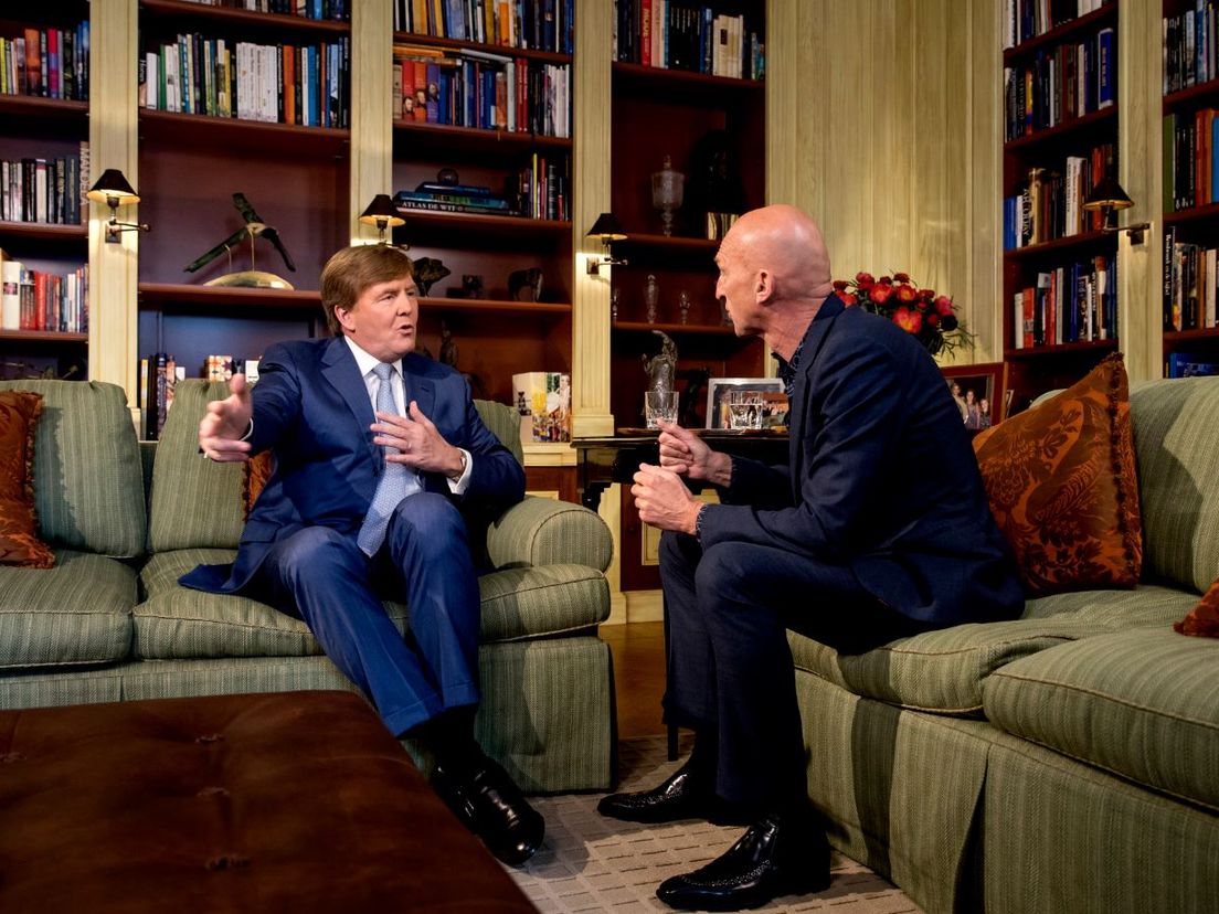 Wilfried de Jong interviewt Koning Willem-Alexander.