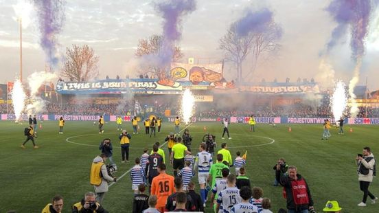 Spakenburg verbolgen over homofobe spreekkoren: ‘Dit gedrag past niet bij de club en deze halve finale’