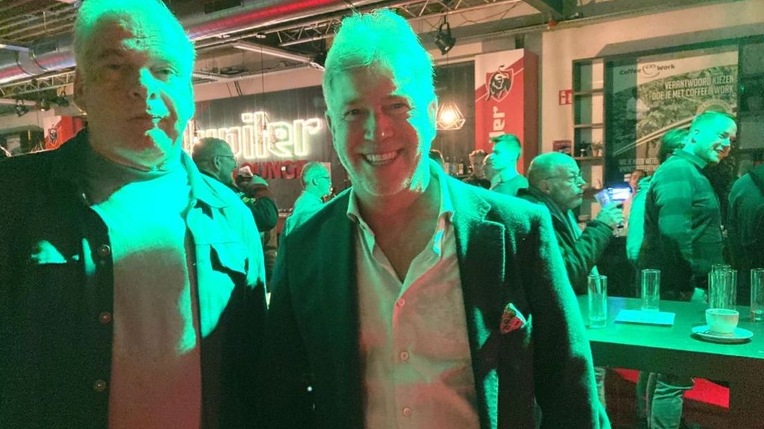 Boekhoorn (rechts) tijdens de supportersavond van NEC