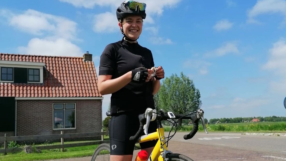 Wendelien fietst van Auschwitz naar Westerbork.