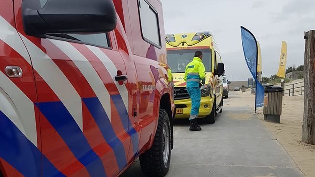 Kitesurfer gewond bij strand Burgh-Haamstede