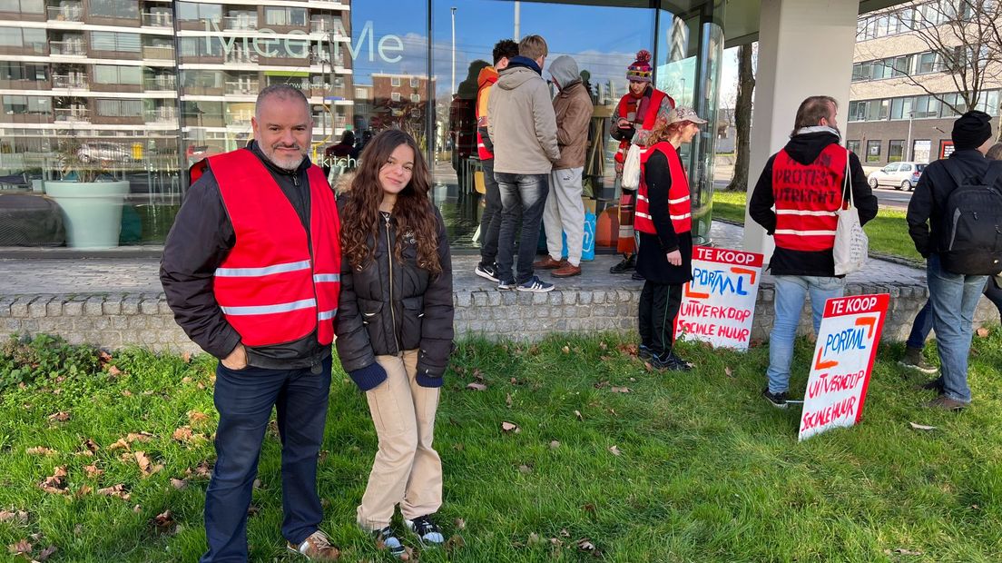 Mustapha Eaisaouiyen en zijn dochter Alaysa (16): 'Ik sta hier voor mijn toekomst'