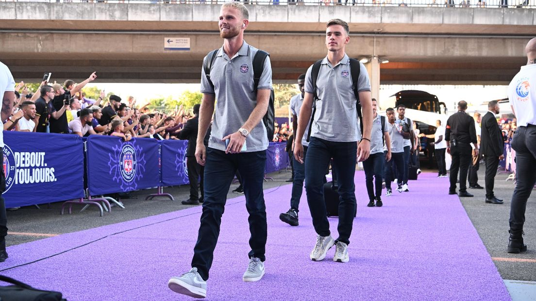 Focus op het gezicht van Dallinga voor het duel met PSG