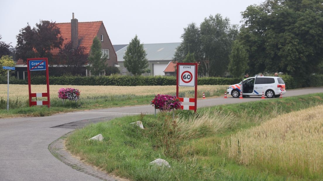 Politie schiet op bedrijfsbusje bij achtervolging Groede