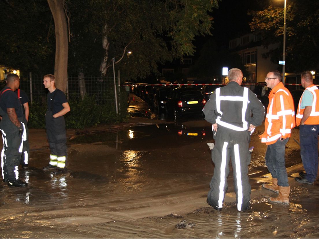Gesprongen waterleiding (MediaTV)