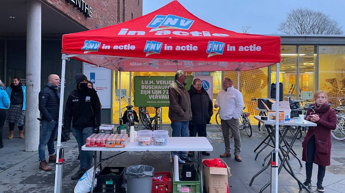 Koffie en frisdrank houden de actievoerders op de been