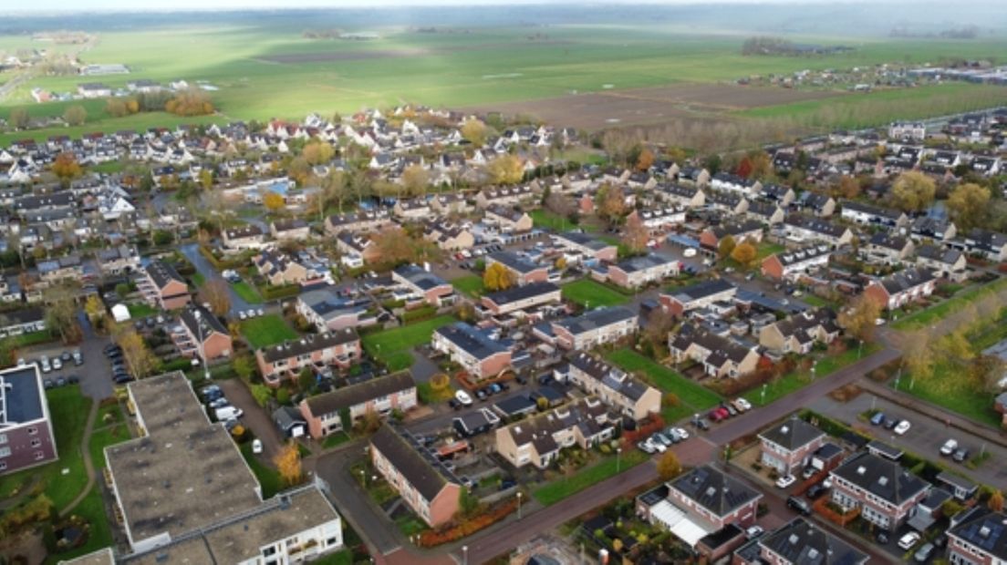 De wijk in Ten Boer waar de vier huizenblokken staan die 'vergeten' worden