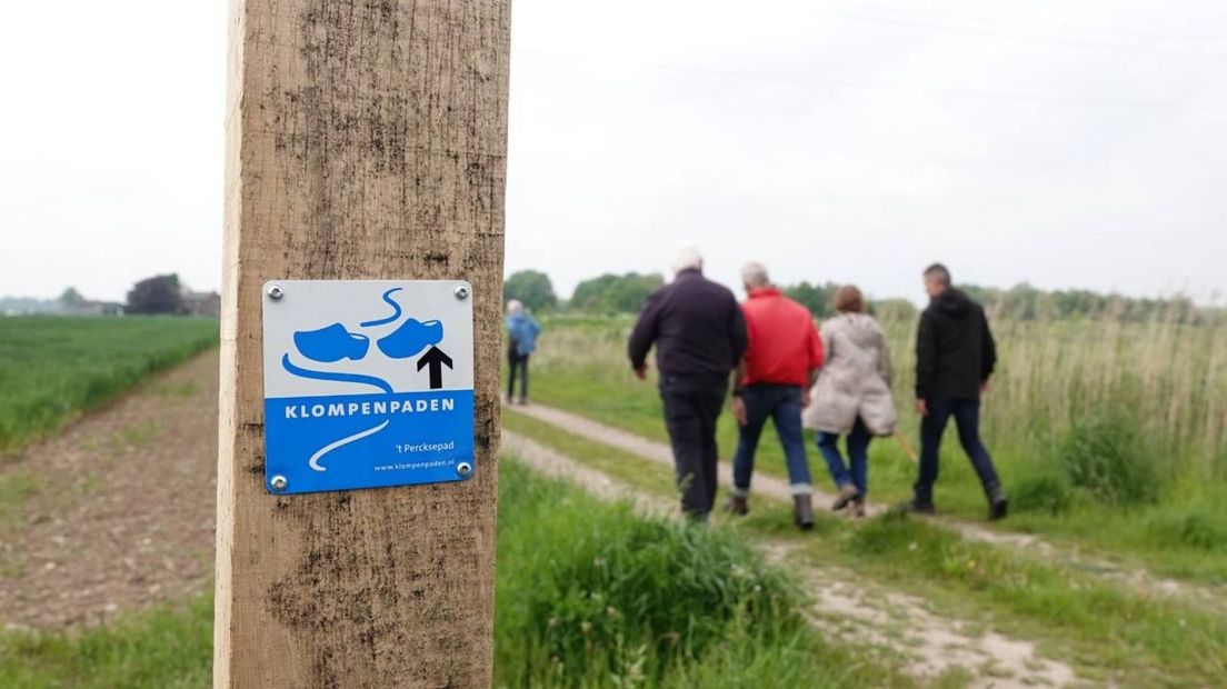 Het nieuwe klompenpad in Park Lingezegen.