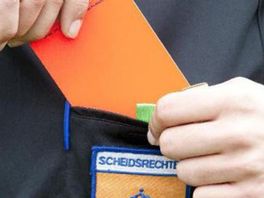 Voorzitter voetbalclub Kampong wil lik-op-stukbeleid KNVB na vechtpartij op veld: 'Vrijwilligers lopen anders weg'