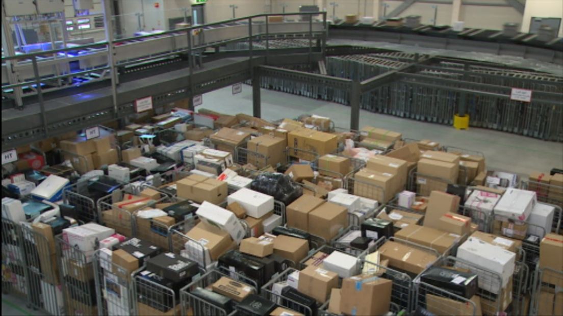 Het sorteercentrum in Goes