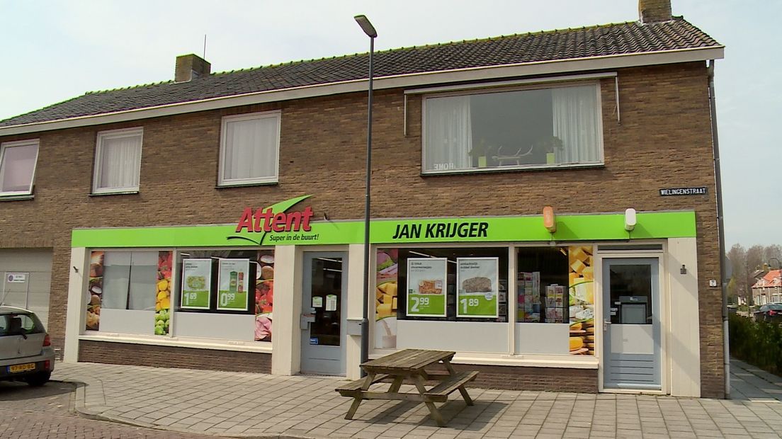 De Attent in Borssele, een van de winkels waar de dorpsraad in Ovezande zich zorgen over maakt.