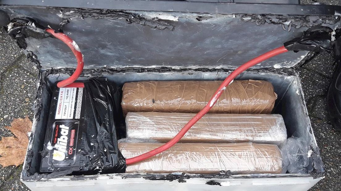 De Bulgaar verstopte drie kilo cocaïne in autoaccu