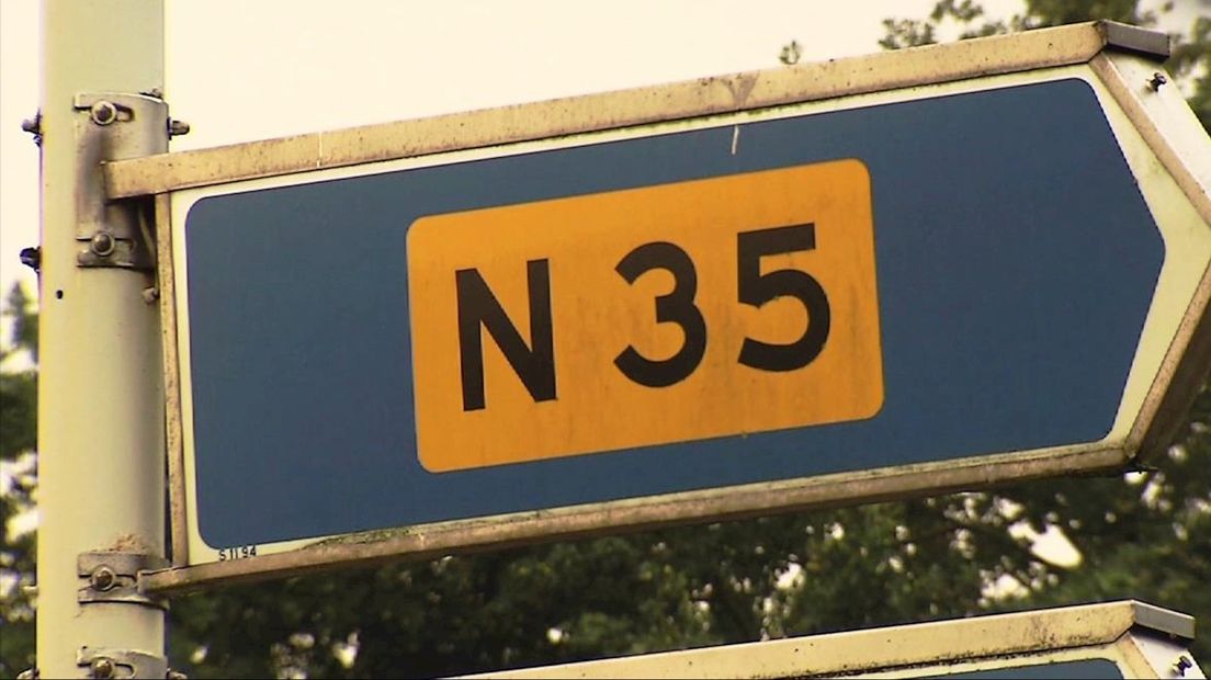 Bordje N35 (tussen Zwolle en Almelo)