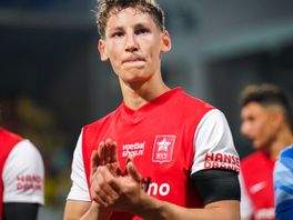 Transferproat betaald voetbal: Van Bommel kiest AZ boven FC Twente en GA Eagles