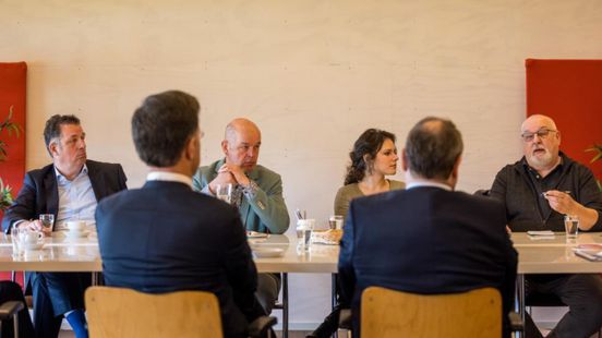 Rutte en Vijlbrief brengen 'verrassingsbezoek' aan Groningen