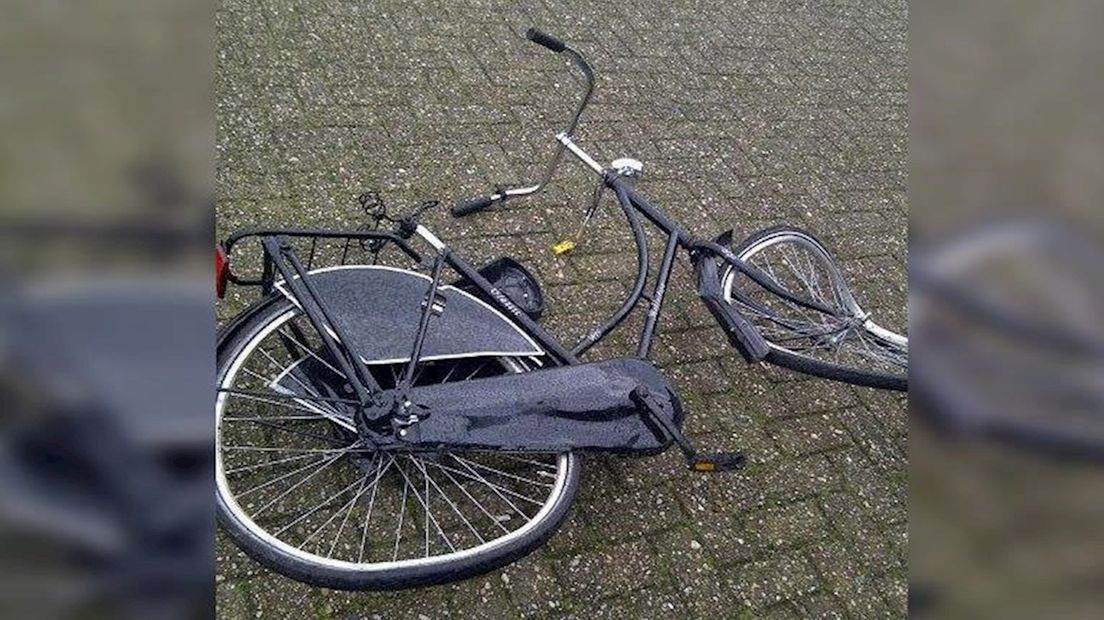 De aangereden fiets