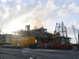 Brand uitgebroken op voormalig boorplatform in haven Vlissingen-Oost