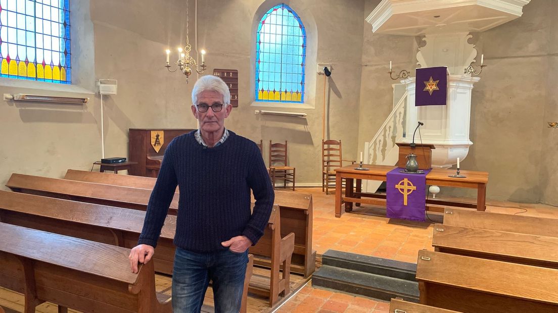 Hendrik Westenbrink in de kerk van Wapserveen