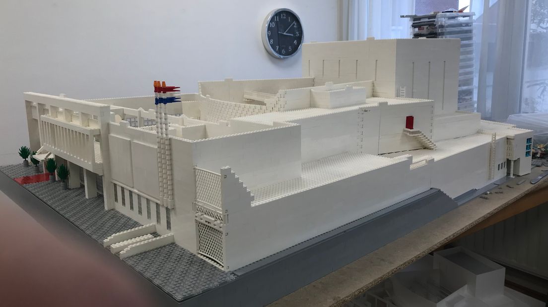 De replica van het Scheldetheater is in twee maanden gebouwd