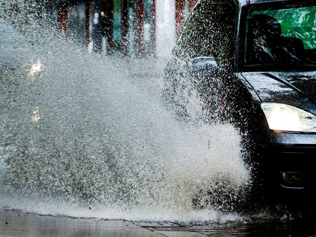 Waarschuwing voor onweersbuien code geel RTV Drenthe